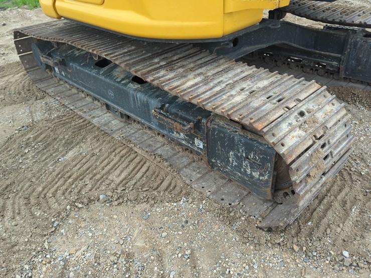 2023-kobelco-sk140sr-lc-7-image-9