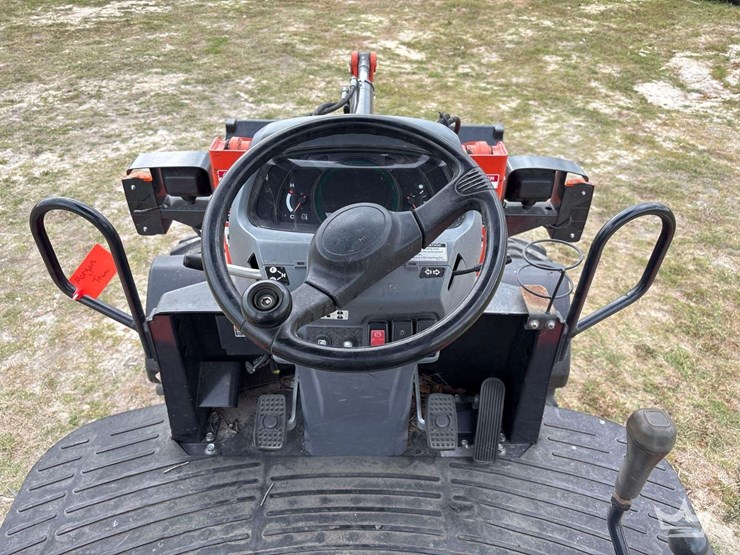 2023-kubota-r430-image-25