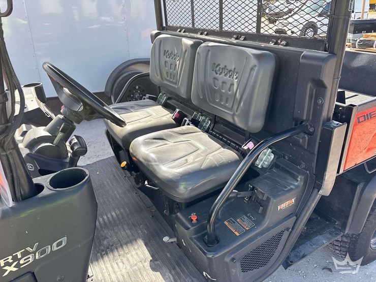 2019-kubota-rtv-x900-image-10
