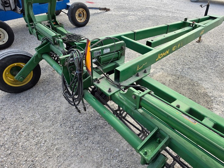 2004-john-deere-200-image-9