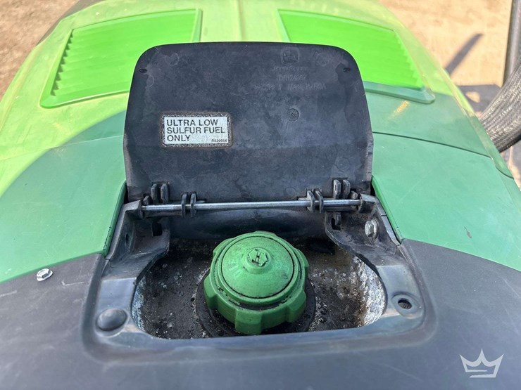 2016-john-deere-3039r-image-28
