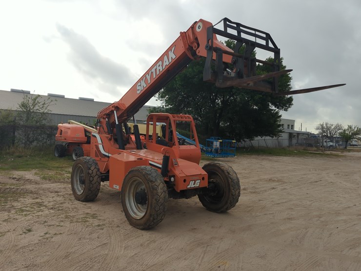 jlg-6036-image-3