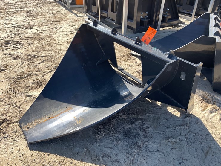 #2339-•-new-wolverine-skid-steer-tree-digger-attachment-image-1