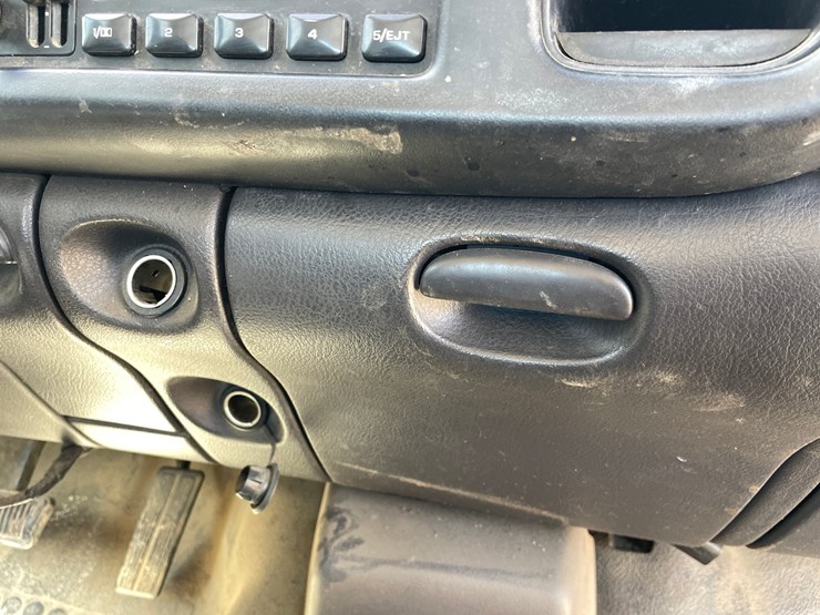 2001-dodge-ram-2500-image-62