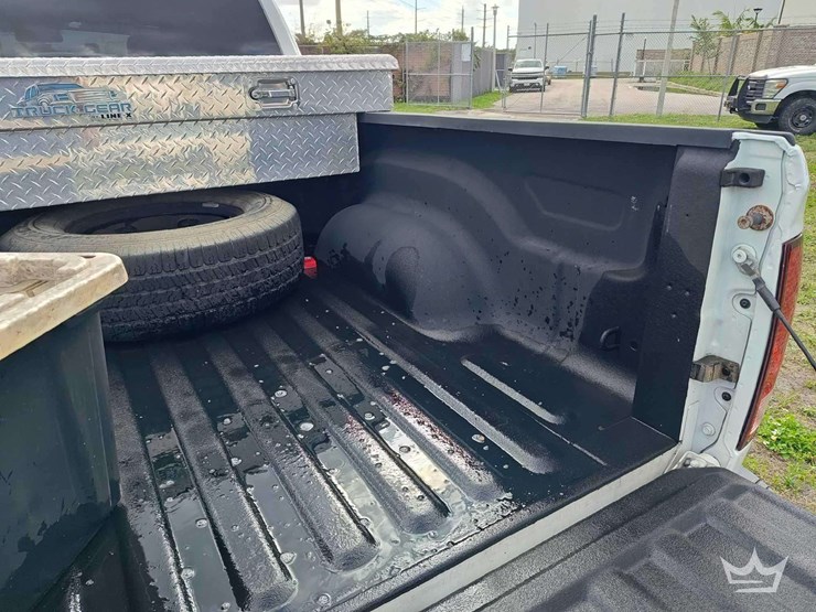 2017-dodge-ram-1500-image-29