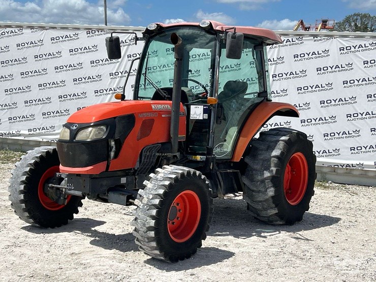 2014-kubota-m9960-image-1