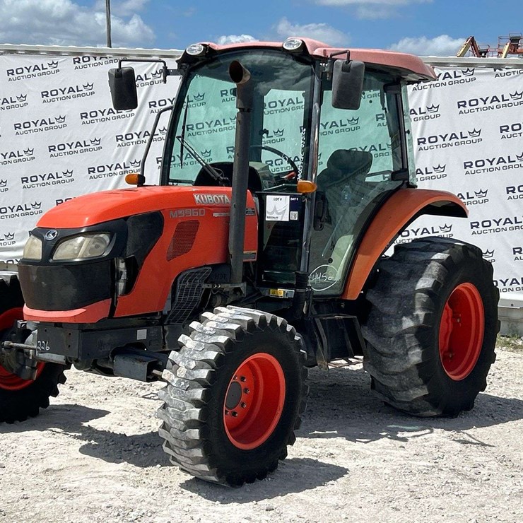 2014 KUBOTA M9960