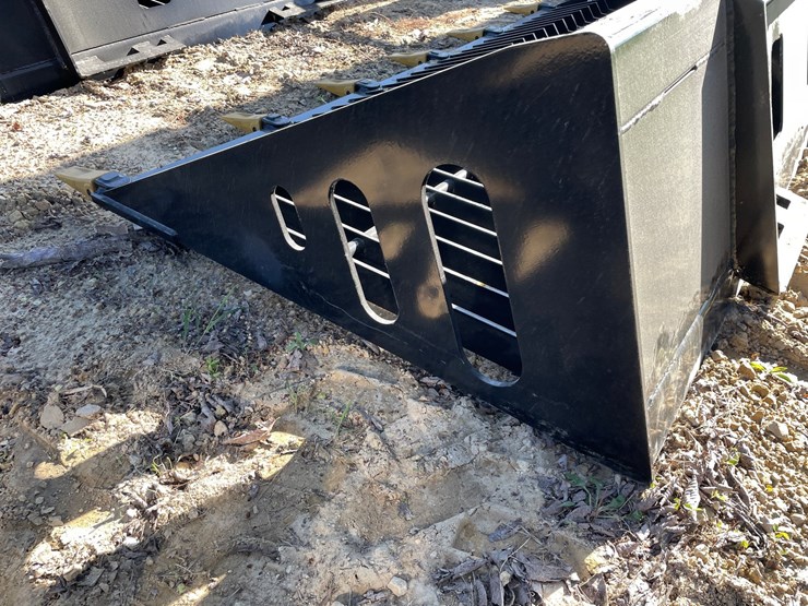 #2345-•-new-wolverine-78"-skid-steer-skelton-rock-screening-bucket-attachment-image-6