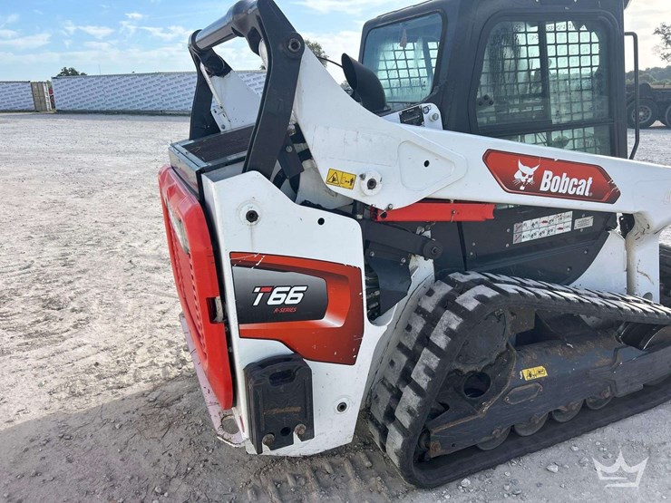 2021-bobcat-t66-image-21