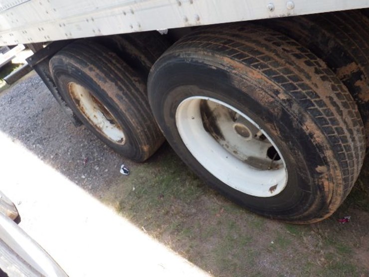 2016-stoughton-van-image-11