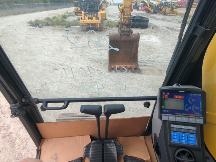 2022-komatsu-pc360-lc-11-image-22