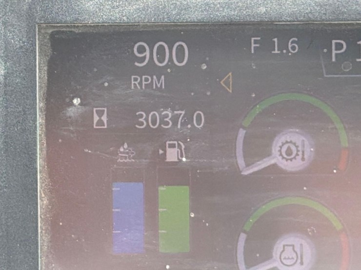 2022-deere-700l-xlt-image-30