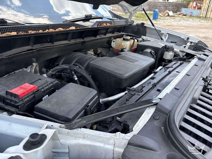 2020-chevrolet-silverado-1500-image-9