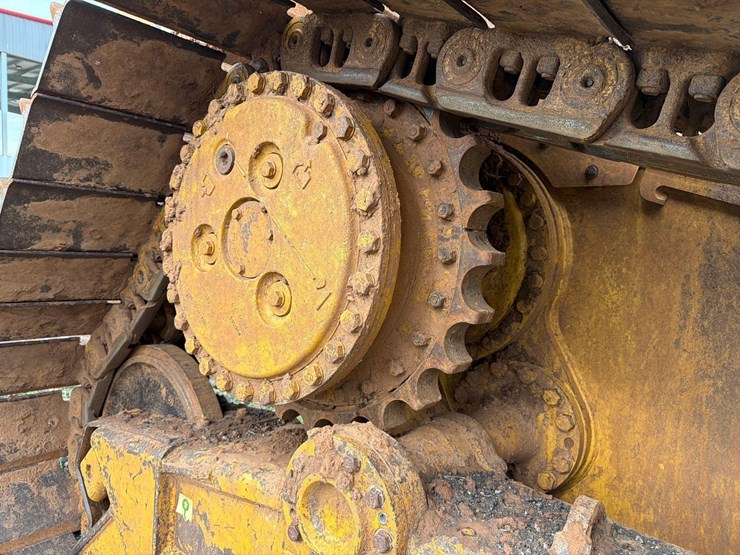 2019-caterpillar-d6n-lgp-image-15