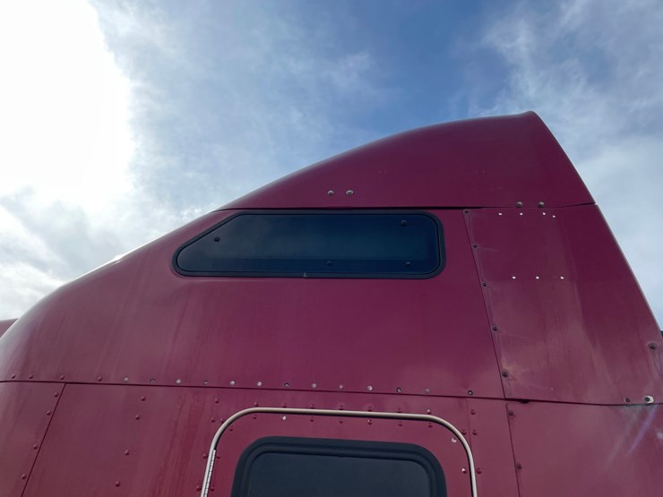2008-kenworth-t660-image-29