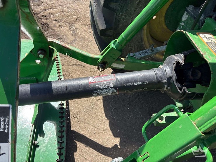 2016-john-deere-3039r-image-9