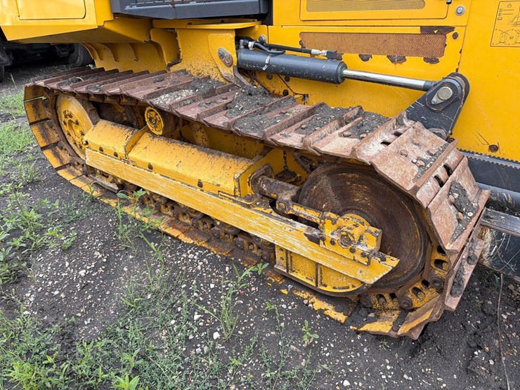 2022-deere-450-lt-image-15