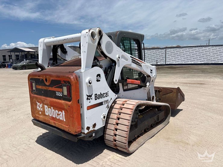 2016-bobcat-t650-image-3