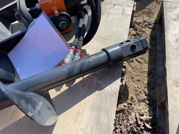 #2301-•-new-wolverine-mini-skid-steer-auger-drive-and-bit-attachment-image-15