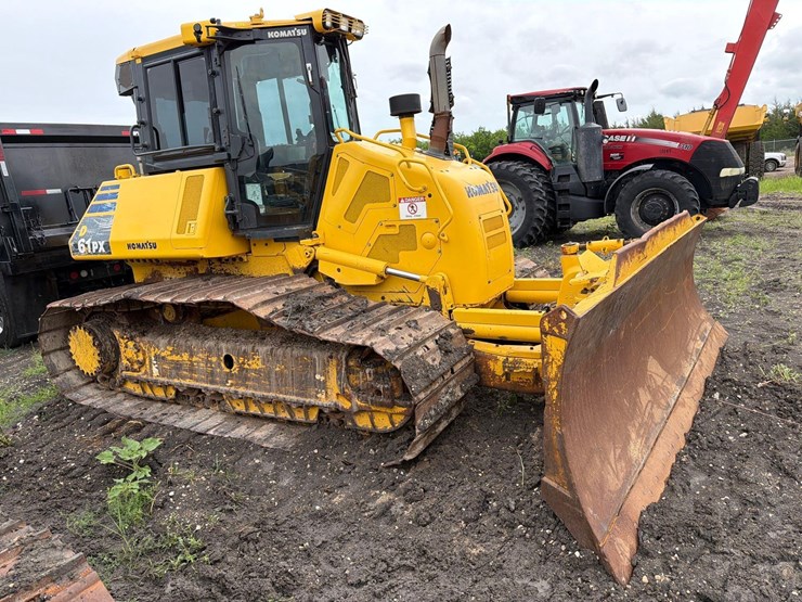2020-komatsu-d61px-24-image-4