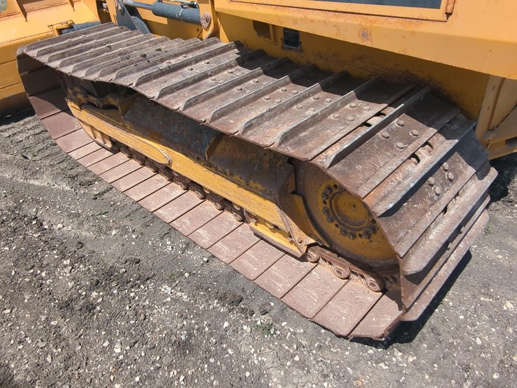 2023-deere-650-lgp-image-11