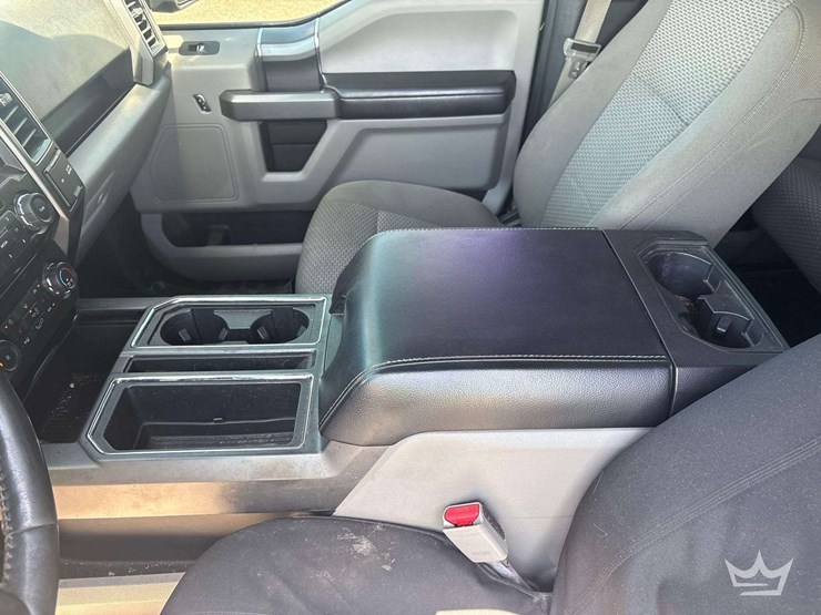 2017-ford-f150-image-21