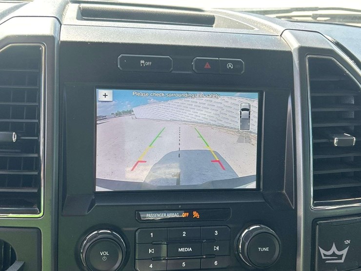 2018-ford-f150-image-16