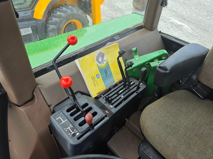 1992-john-deere-2355-image-18