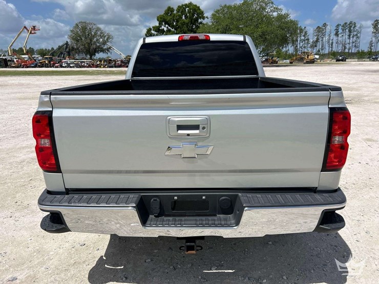 2018-chevrolet-silverado-1500-image-37