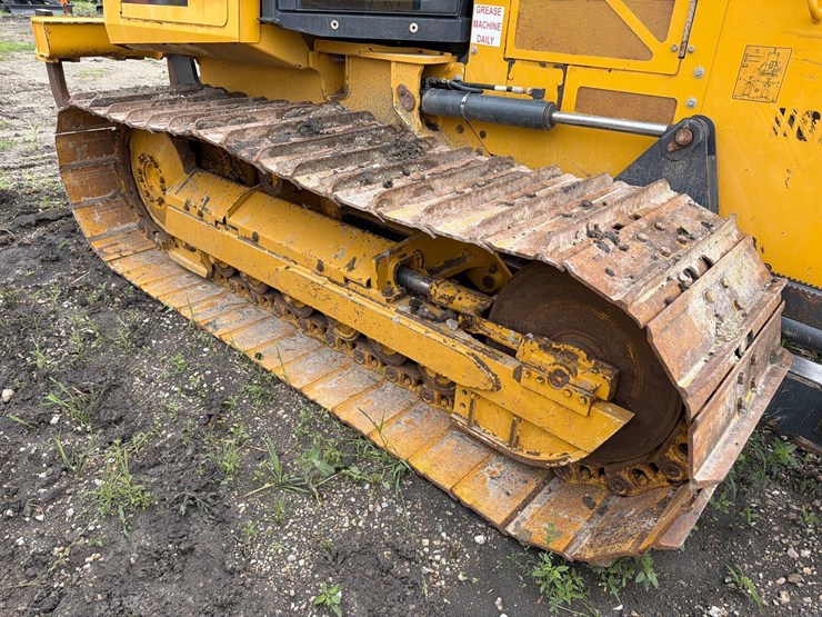 2024-deere-650-lgp-image-18