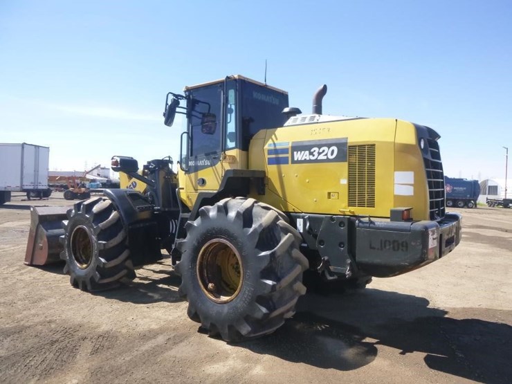 2018-komatsu-wa320-8-image-4