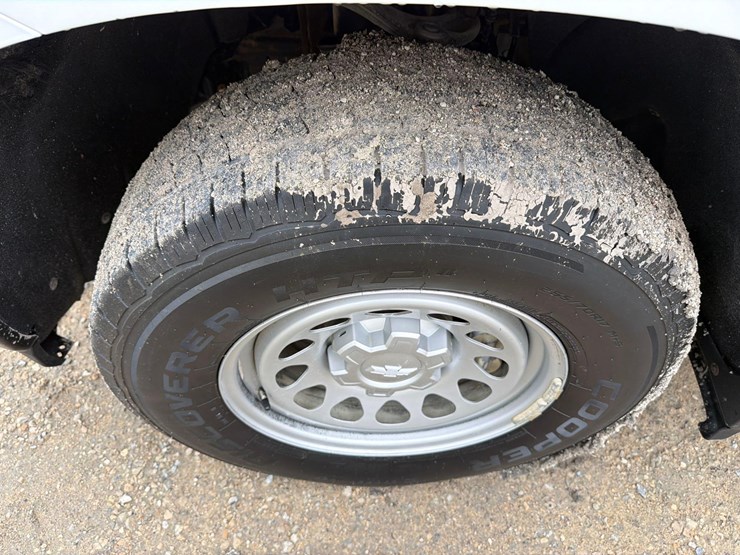 2019-chevrolet-1500-image-12