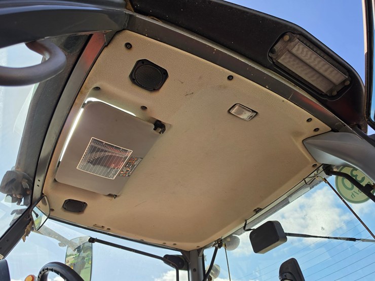 2015-kubota-m7-171-image-13