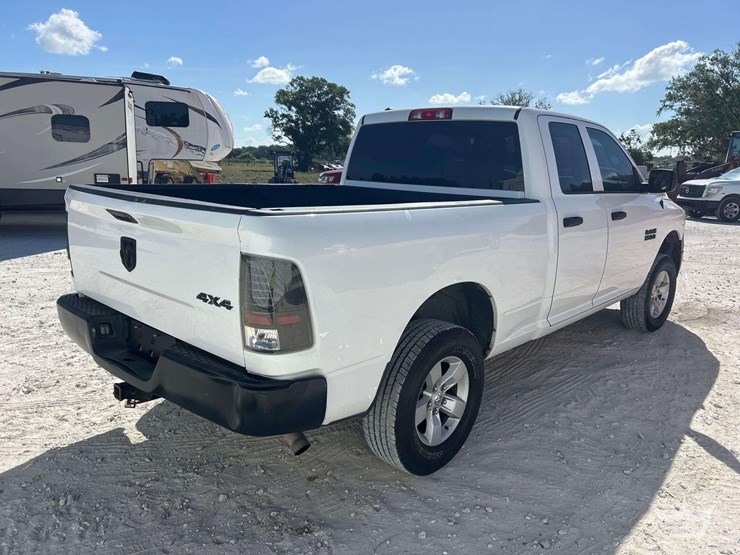 2018-dodge-1500-image-3