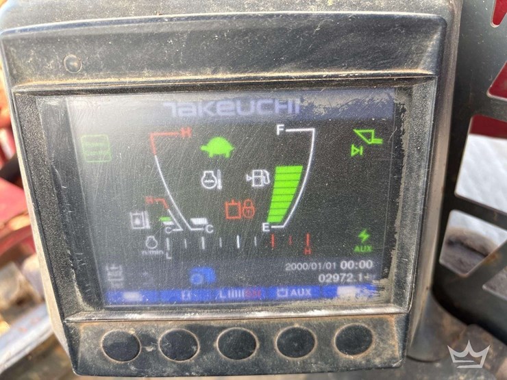 2020-takeuchi-tl10v2-image-6