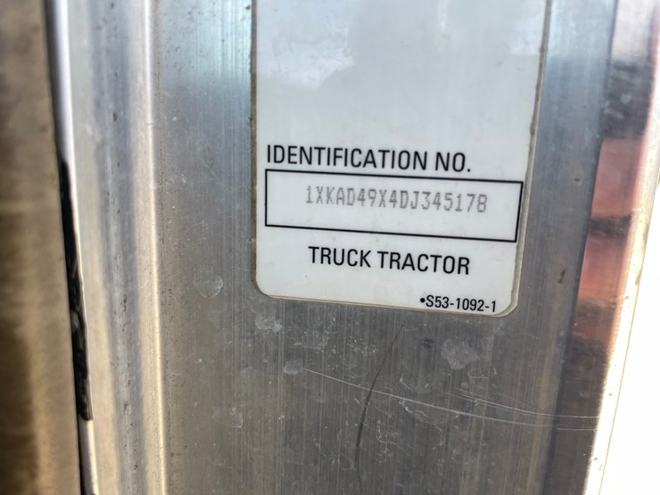 2013-kenworth-t660-image-155