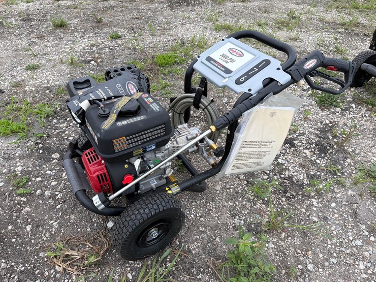 new-simpson-208cc-megashot-ms61043-3000psi-pressure-washer-image-1