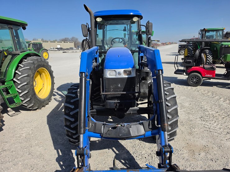 2013-new-holland-ts6.120-image-4