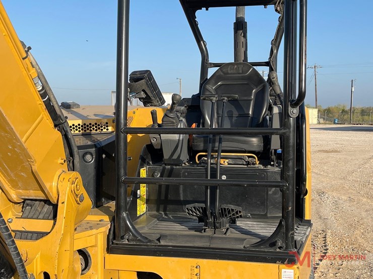 2021-caterpillar-306-cr-image-11