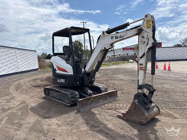 2020-bobcat-e26-image-2