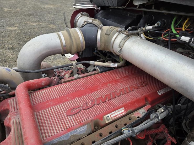 2012-kenworth-t800-image-32