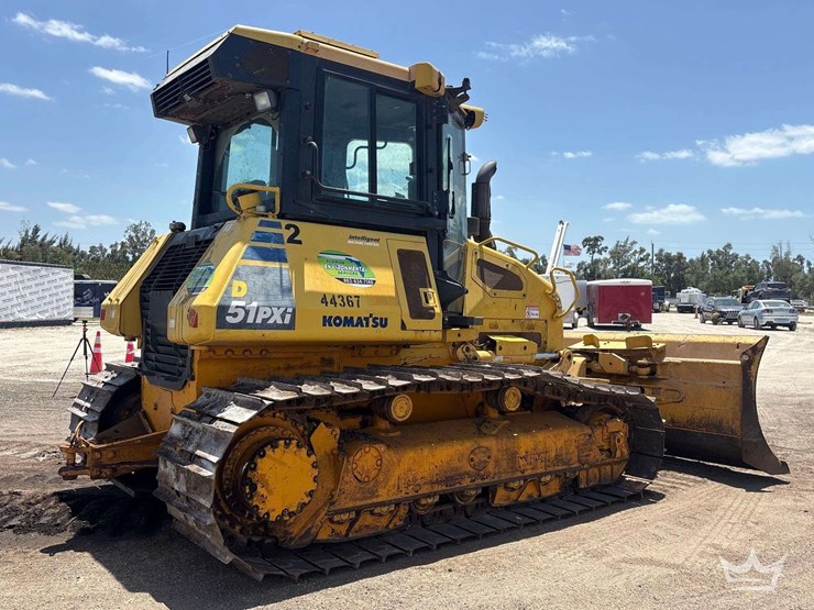 2018-komatsu-d51pxi-24-image-3