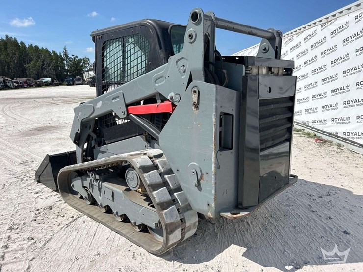 2014-caterpillar-259d-image-4