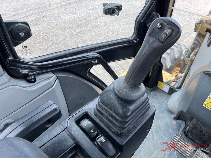 2021-caterpillar-420-xe-image-25