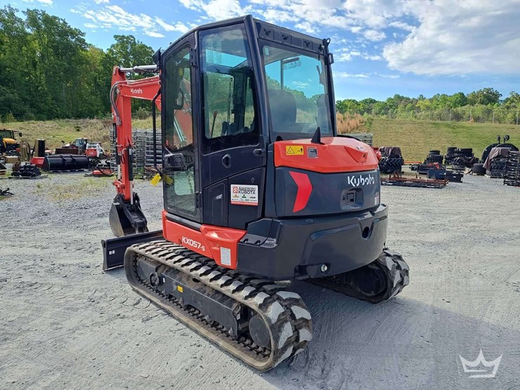 2023-kubota-kx057-5-image-4