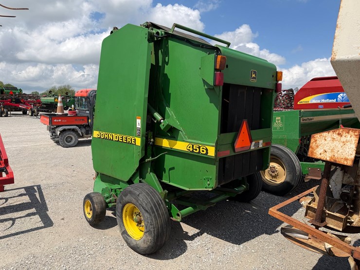 1999-john-deere-456-image-6