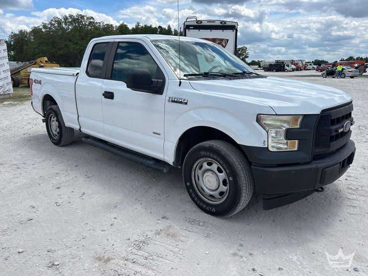 2017-ford-f150-image-2