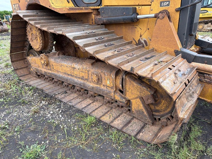 2021-caterpillar-d5-lgp-image-14