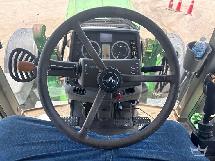 2017-john-deere-6145m-image-7