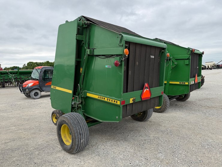 john-deere-530-image-6